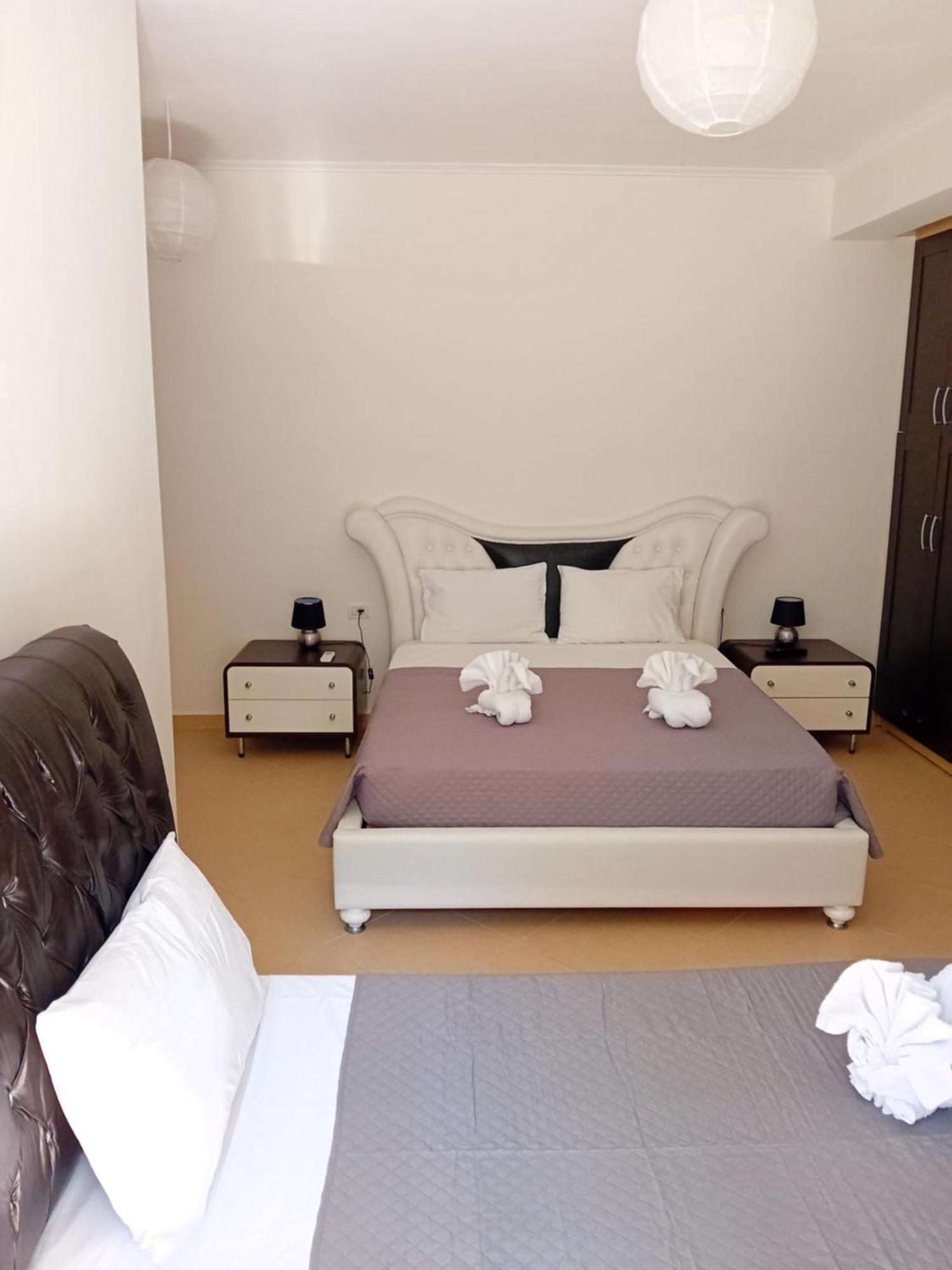 Artur Apartments Himare Phòng bức ảnh