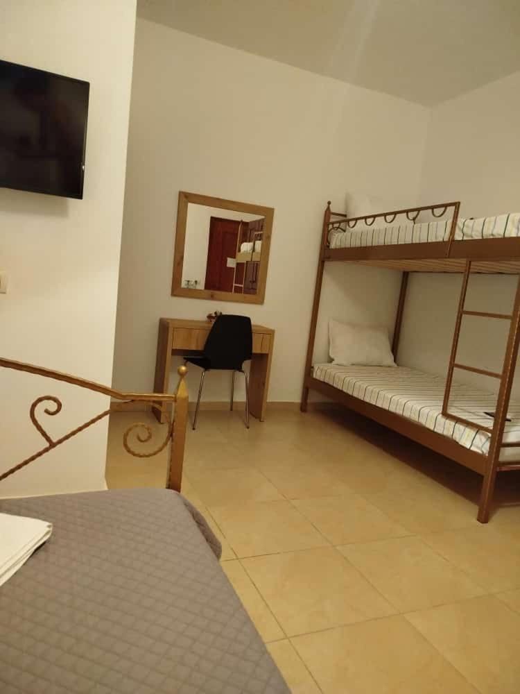 Artur Apartments Himare Phòng bức ảnh